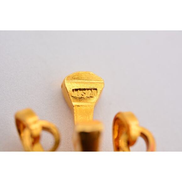 Mustad Vintage Pendant Necklace Chunky Gold Tone Abstract Heavy Signed Bin7B - Picture 11 of 12